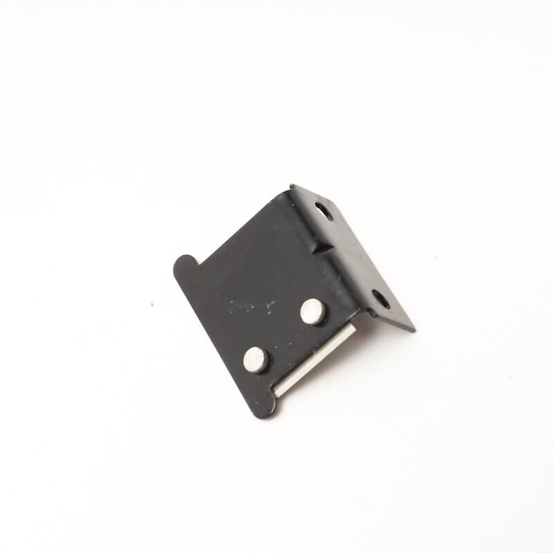 Blade Bracket Assembly